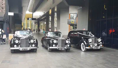 images/gallery/1962-Bentley-Cloud-1960-Rolls-Royce-Cloud-and-the-1947-Rolls-Royce-Wraith-1.jpg
